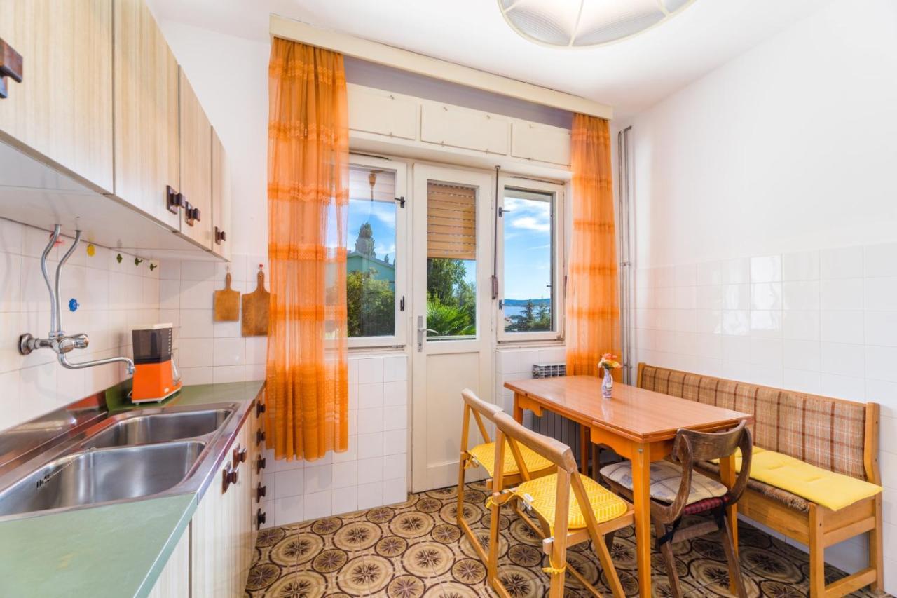 Mica Apartamento Crikvenica Quarto foto